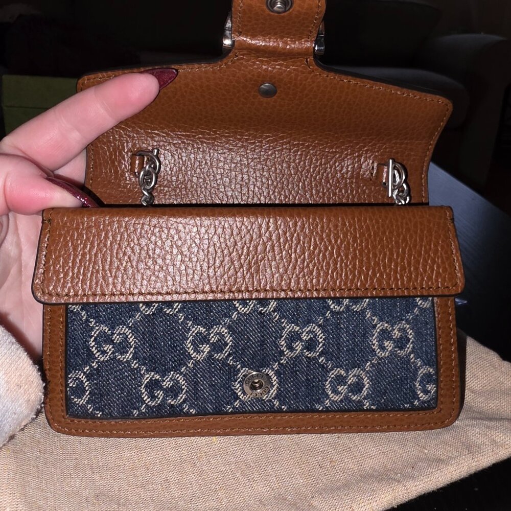 Gucci Cross Body Clutch - Picture 7 of 10